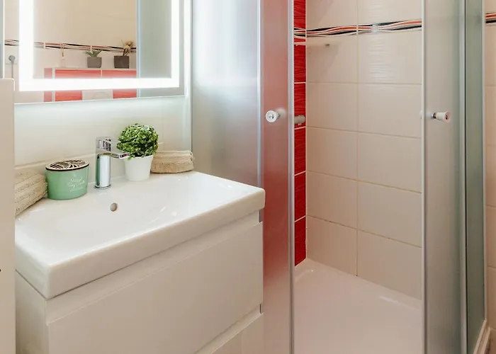 Comfort Апартаменти *